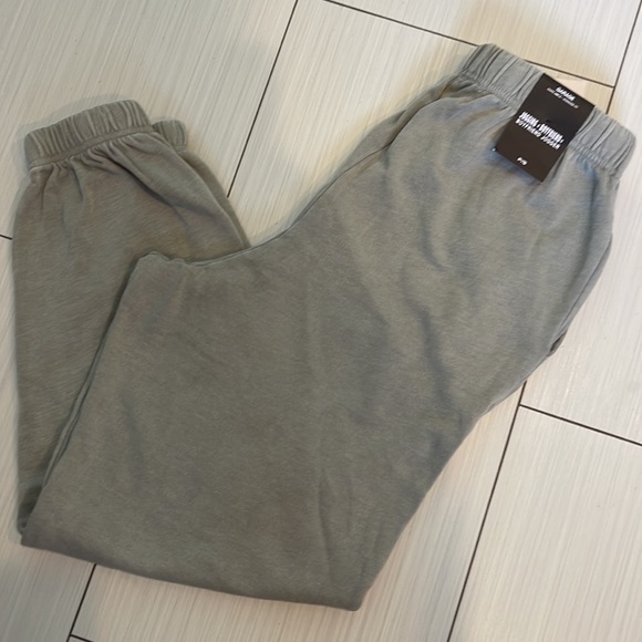 Garage Sweats - Boyfriend Jogger - Picture 2 of 4